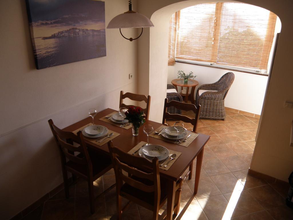 Apartment Amalija Primošten Extérieur photo