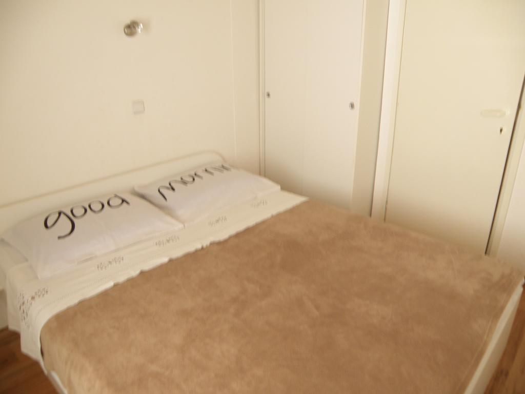 Apartment Amalija Primošten Extérieur photo